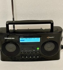 Sangean HDR-16 Portable HD Radio AM/FM Stereo Digital Clock w/OEM Adapter TESTED