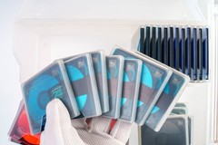Sony 33-Disc Color Minidisc Lot Red Blue Green Black Case [USED]