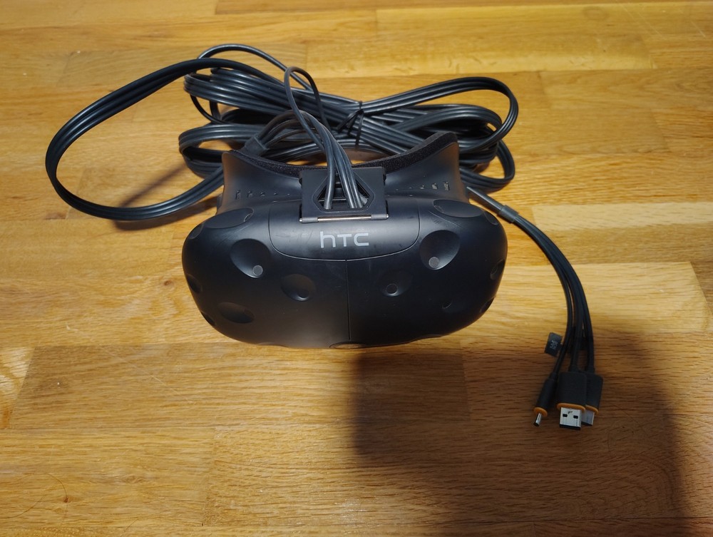 HTC Vive Virtual Reality Headset (HMD Only)