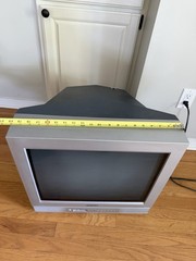 Vtg Gaming Tv Daewoo Dtq 20u4sc Television 2000s Large Retro Cable Prop 20”