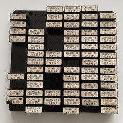 one pcs WWII Signal Corps U.S. Army FT-241-A Radio Crystals