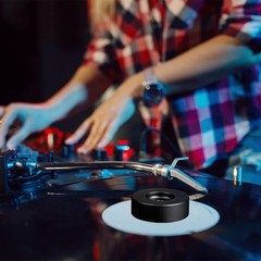 45 Record Adapter for Turntable 7 Inch Vinyl Record Solid Aluminum Adapter
