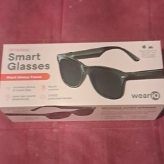 weariQ Wireless Smart Glasses Black Glossy Frame Bluetooth