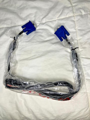 VGA Round Cable Male to Male 6 Foot Never Used in Plastic