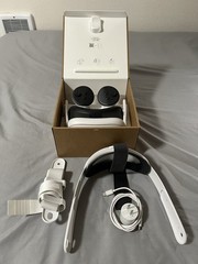 Meta Quest 3 512GB Standalone VR Headset 120Hz White/Black w/ Touch Plus