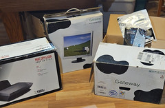 Gateway Desktop Computer, 19″ Monitor & Lexmark X1185 Printer Mixed Lot