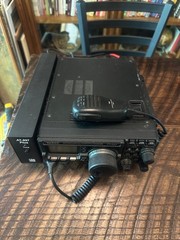 Yaesu FT-897 Tri-Band HF/VHF/UHF Ham Transceiver w/ LDG AT897 Plus Antenna Tuner