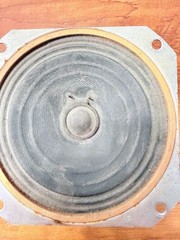 Pair Carbonneau Vintage ALNICO 4 ” 16 ohm Tested Good Speaker