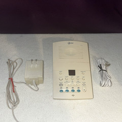 AT&T (1725) Deluxe Time/Date Stamp Digital Answering Machine w/ 4-Mailboxes Mint
