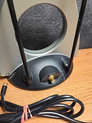 RadioShack UHF/VHF Antenna Cat No 15-1868 HDTV/FM HD w Cable Radio D323