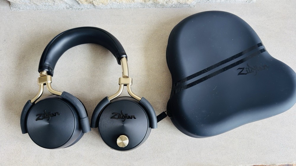 Zildjian Black & Gold Over-Ear Headphones 3.5mm USB-C with Case & Cables