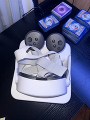Meta Quest 3 Standalone VR Headset w/ Controllers White
