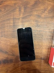 Apple iPod Touch 5th Gen A1421 16GB MGG82LL/A Space Gray – Good working