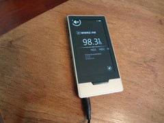 32GB ZuneHD-CLOCK DISPLAYS INACCURATE TIME- ALL ELSE WORKS GREAT-Strong Battery.