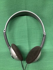 VTG Coby CV-H42 Wired Lightweight On-Ear Headphones W/3.5mm Jack, Silver (11H)