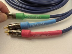 Audio Magic Xstream Silver Component Video RCA Connectors 3 Cables 2m 6.5 Feet