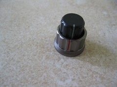 Kenwood TS-850S 2pc Knob set for several front panel controls – See listing