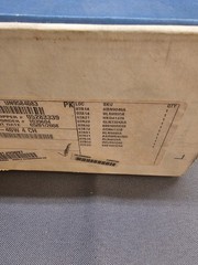 NEW in Box Motorola CDM750 UHF 403-470MHz 40 Watt AAM25RKC9AA1AN