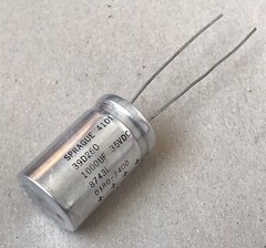 Sprague 1000 uF 35V Electrolytic Capacitor 39D Powerlytic Radial lead NOS 1987