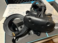 HTC Vive Virtual Reality Headset (99HAHZ024-00)