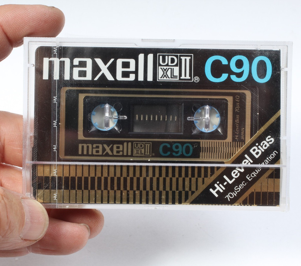 6 NOS MAXELL UDXL ll C90 90 MINUTE HI-LEVEL BIAS CASSETTE TAPES