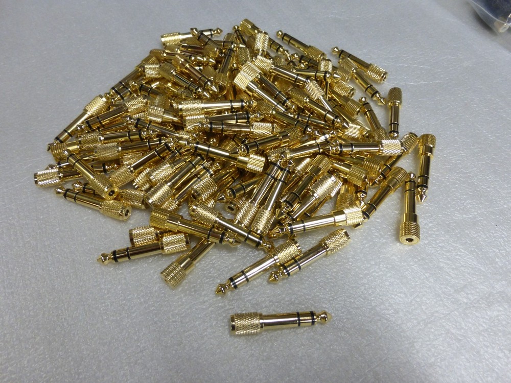Lot of 120 – Stereo Audio Headphone Adapter 3.5mm 1/8 Female to 6.35mm 1/4 Male