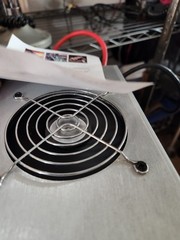 307 AMPS Linear amplifier . (2) 2SC2879C 💊 and cooling fan. SOLD AS PARTS.