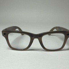 Broken Ray-Ban Stories Wayfarer Warm Grey Standard AI Smart Glasses Read