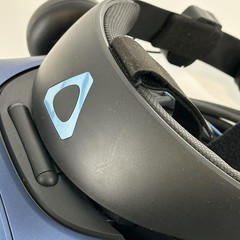 HTC Vive Cosmos VR Headset w/ Link Box/USB Cable – Good