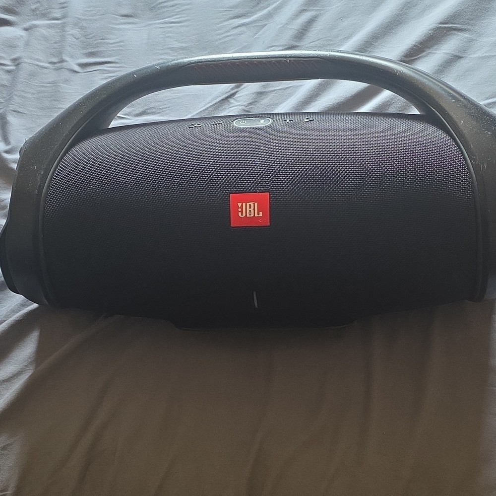 JBL Xtreme 2 Bluetooth Portable Speaker System – Black (Extreme 2 Model)