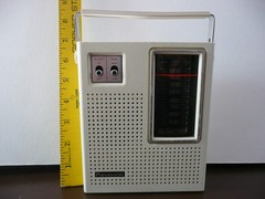 Vintage Panasonic R-1493 Transistor AM Radio – AC or Battery – Tested Works!