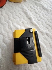 Sony Walkman Sports FM Yellow Portable Cassette Player AM/FM Radio Tested