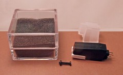 P-MOUNT MAGNETIC TURNTABLE CARTRIDGE NEW IN BOX INCLUDES NEEDLE, SCREW and NUT