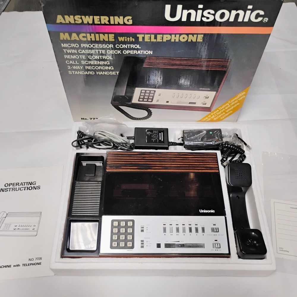 Retro Unisonic Woodgrain 7725 Answering Machine With Telephone – Original Box