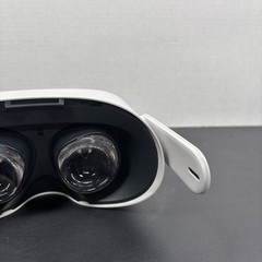 Meta Oculus Quest 2 128GB Standalone VR Headset Only- GOOD CONDITION – TESTED