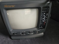 Memorex MT0500 Mini Personal Television CRT TV with AM/FM Radio