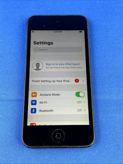 Apple iPod Touch 6th Gen A1574 16GB Space Gray No iCloud No MDM
