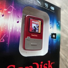 SANDISK Sansa Clip Zip 4GB MP3 Player – Jumpstart Red – Factory Sealed!