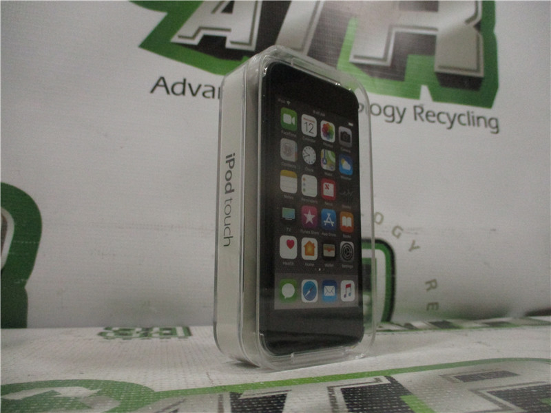 Apple iPod Touch 6th Gen A1574 Space Gray 32GB MKH42LL/A Factory Sealed