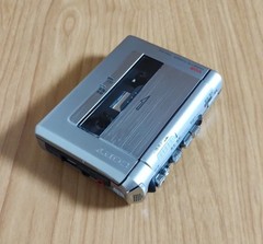 SONY WALKMAN TCM-450 Cassette Tape Recorder Player Portable Confirmed Operation