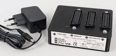 RGB SCART Splitter 1 input 2 output aktiv power Verteiler Distribution Amplifier