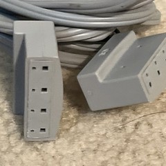 Bose AV3-2-1GS 2 Speaker With Cables PlsCDesc (Lot 7 of 8)