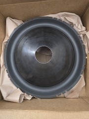 18″ Big roll Carbon Fiber Subwoofer Cone 3″ vcid Plus 7″ Carbon Fiber Dust Cap