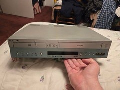 Go Video DVR5100 Sonic Blue DVD VCR Combo Player and VHS ~ Yes A Remote Control