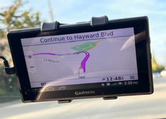 GARMIN FLEET 670 LM SEMI TRUCK GPS RECEIVER LIFETIME MAPS 2026.10 1 YR WARRANTY