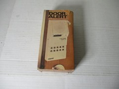 Vintage Equity Door Alert Model #172 New Rare Made In Hong Kong