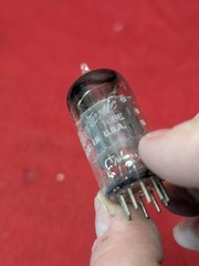 1 RCA 7AU7 Vacuum Tube. Manufactured in U.S.A. New Old Stock, Tested and Good