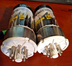 Sylvania 6080 Vacuum Tube, Triple Mica, Ceramic Base code DA EBC Tests GOOD USA