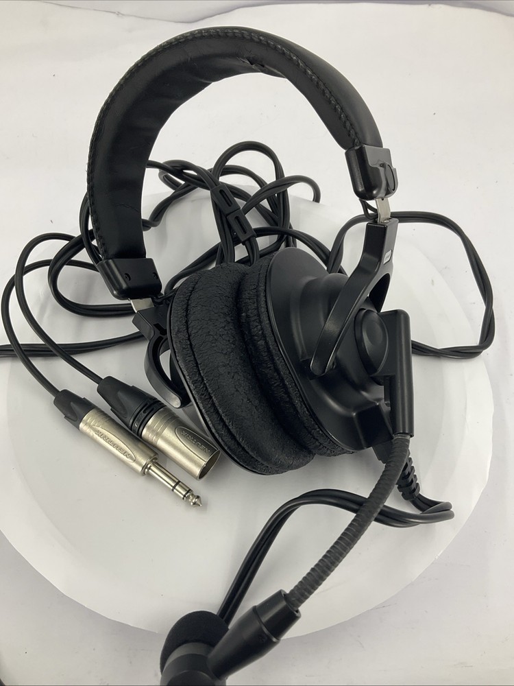Audio-Technica BPHS1 Broadcast Stereo Headset w/ Dynamic Cardioid Boom Mic