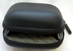 GENUINE TomTom ONE 2nd 3rd USB Charger/Mount/Case 4th NEW Edition travel car OEM